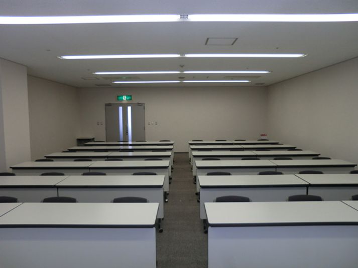 B8会議室（8時間パック） - 大阪会議室 ATC HALL大阪南港店