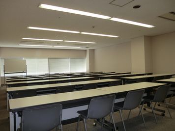 大阪会議室 ATC HALL大阪南港店 B7会議室（9:30-12:30パック）の室内の写真