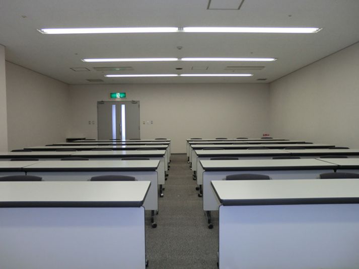 B7会議室（13:30-17:30パック） - 大阪会議室 ATC HALL大阪南港店