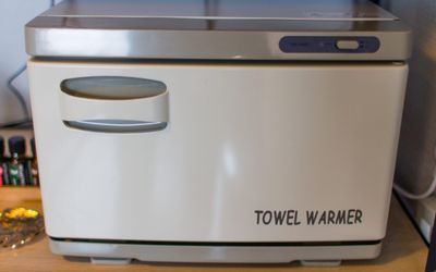 タオルウォーマーございます。 - レンタルサロン&ヒーリング・クロエ横浜駅前の設備の写真