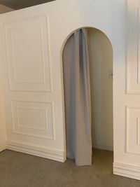 アーチ型のドレッシングルームへの出入り口 - selfie studio UN SUCRE （アンスュクレ) お砂糖ひとつ。私らしい写真を私のペースで撮れる場所です。の室内の写真