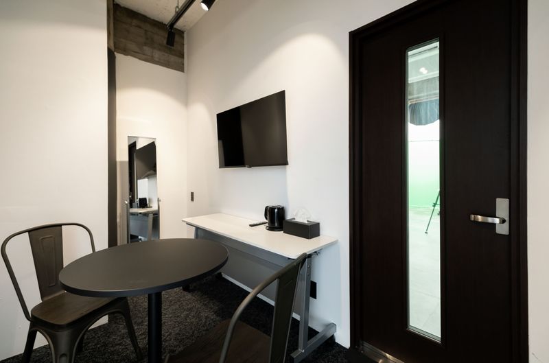 撮影スタジオ（Cスタジオ） - EDWARD TEACH スタジオ東口店