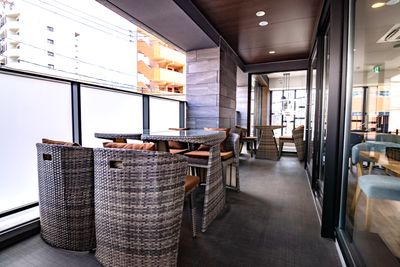 プライベートな雰囲気を楽しめるテラス空間 - SAKUMA'S KITCH-INN （サクマーズキッチン） 🉐 お洒落なカフェ1-2F 丸ごと貸切りプラン！無料駐車場付きの室内の写真