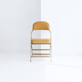 椅子 - STUDIOSIRO 新宿・初台にある白い空間の自然のスタジオの設備の写真