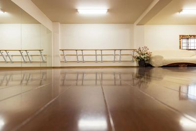 ✨格安レンタルスペース✨ダンススタジオ✨晶舞✨ 最大鏡付きレンタルスペース・レンタルダンス、ヨガ教室の室内の写真