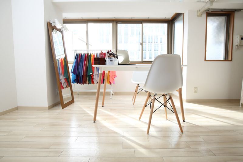 自然光にこだわる！駅徒歩1分の - パーソナルカラーサロン