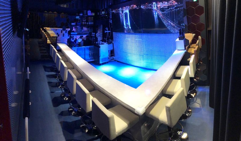 カウンターバー カラオケ付きレンタルスペース - アイドルバーアイトーク！