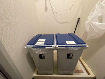 有料のオプションにて、ビン、缶、ペットボトルのゴミ捨て可。 - 矢場町パーティ607の設備の写真