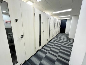 【お気に入りのブースをぜひ見つけてください♪】 - 【閉店】テレワークブース新橋駅前 【閉店】ブースAの室内の写真