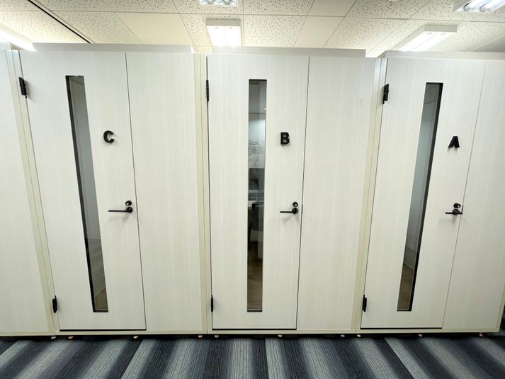 【閉店】ブースD - 【閉店】テレワークブース新橋駅前