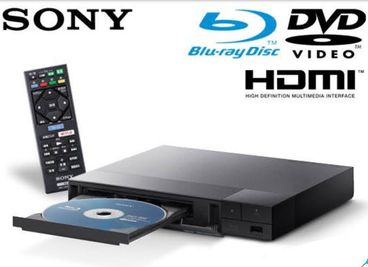Blu-ray/DVDプレイヤー完備
プロジェクターとの接続可能✨
別途スペース内のhdmiケーブルを用いて接続ください。 - ノイエ桃谷 写真映えパーティスペースの設備の写真