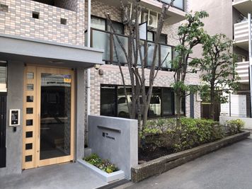 【コワーキングスペース外観_ISM TSUNASHIMA】 - 【閉店】TIME SHARING WORK 綱島 オープン席の外観の写真