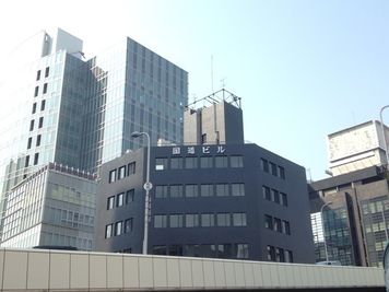 大阪会議室 梅田北新地店 Room A（セルフ設営/当日予約OK）の外観の写真