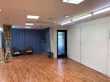 麹町スタジオ ダンススタジオの室内の写真
