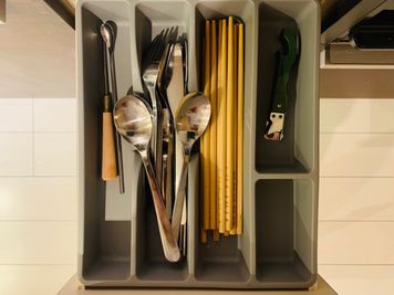 食器 - 五反田徒歩4分「&Living」バリ風モダンレンタルスペース 五反田徒歩4分「&Living」バリ風レンタルスペースの設備の写真