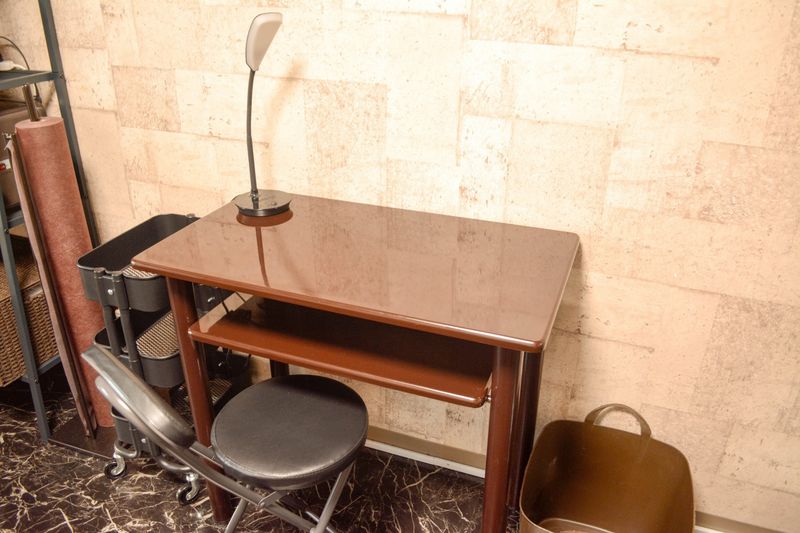 横浜・鶴見東口707号店 - レンタルサロン「Farbe」