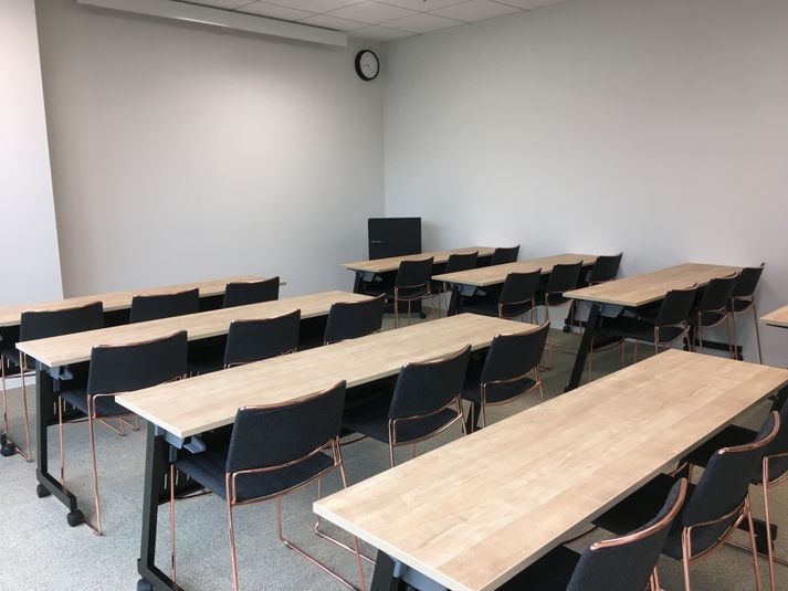 Room-A - 名古屋会議室 Tsudoico 名古屋駅前店