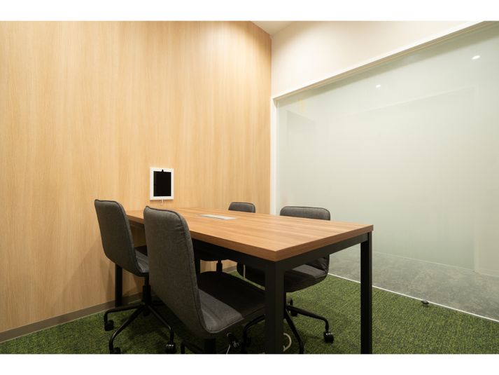 会議室C(4人用) - いい部屋Space柏店