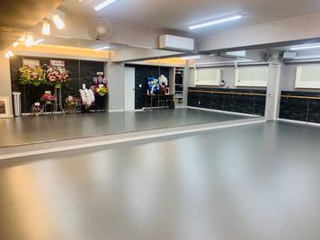 ダンス・ヨガ・アクロバット等｜AN Dance Studio AN Dance Studioの室内の写真