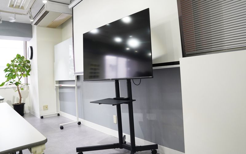 徒歩2分 本町エリア会議室・セミナー・スクール最大30脚! - リバース　レンタルスペース