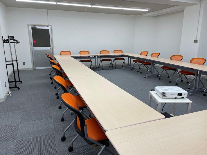 303号室 - レンタルオフィスいよてつ大手町駅