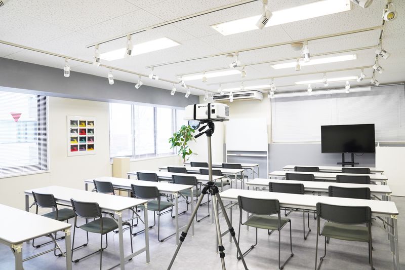 徒歩2分 本町エリア会議室・セミナー・スクール最大30脚! - リバース　レンタルスペース