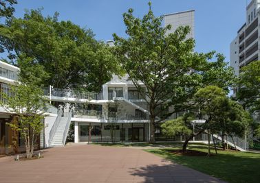 外観（新校舎） - アンスティチュ・フランセ東京 F-211教室の外観の写真