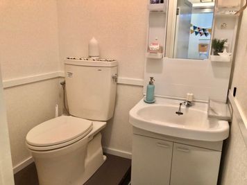 お手洗い - スタートアップカフェ レンタルスペース、レンタルキッチンの設備の写真