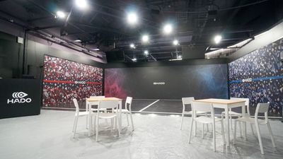 HADOコートでは、ダンスやフィットネスといった用途でも使用いただけます！ - HADO ARENA お台場店 プレミアムルームの室内の写真