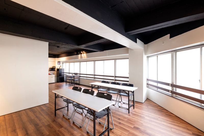 大きな鏡があるレンタルスペース - 紫水館