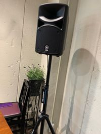 スピーカー（YAMAHA STAGEPAS 400BT) - サロン・ド・ムネツグの設備の写真