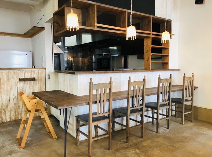 広くて可愛いカフェをまるごとレンタル - レンタルスペース樹　アイリス館