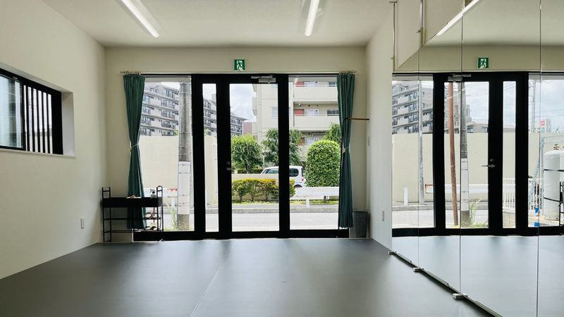 レンタルスタジオ（リノリウム床使用） - レンタル room & roof MOI