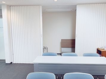 名古屋会議室 栄ガスビル店 クイーンルーム（基本形）の室内の写真