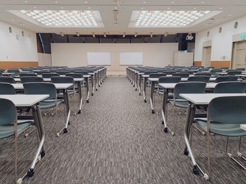 名古屋会議室 栄ガスビル店 栄ガスホール（基本形）の室内の写真