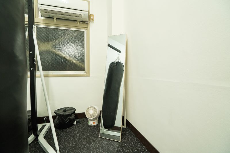 プライベートでサンドバッグのあるジム - プライベートサンドバッグジム