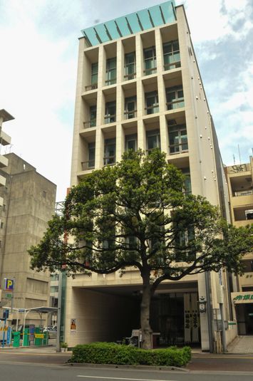 教室 - 九州日仏学館