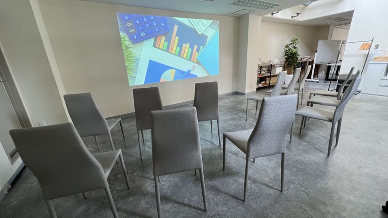 ボードゲーム完備/パーティー/セミナー/教室/会議/24時間利用 - 難波・桜川・心斎橋NADIAレンタルスペース