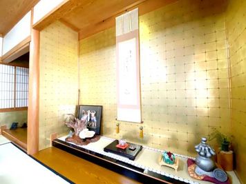室内の装飾を活かした撮影にいかがですか - 名古屋会議室 日蓮宗 太閤山 常泉寺 本堂+客殿+奥の間の室内の写真