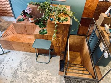 店内2F入口 - Attic cafe(アティックカフェ) レンタルスペース3Fのその他の写真