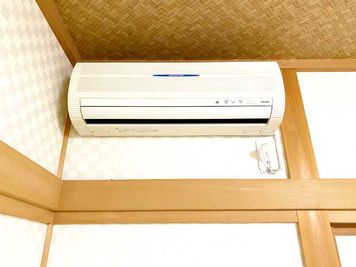 空調も完備しております - 名古屋会議室 日蓮宗 太閤山 常泉寺 奥の間の設備の写真