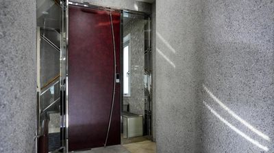 エレオ 【ワーキングルーム個室A＋コワーキングスペース】ドリンク付きの入口の写真