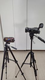 撮影器具
カメラ２台と三脚
４Kカメラ（AX700）
HDカメラ - おくがわ整体院 撮影機材レンタル、セミナーも可能なレンタルスペースの設備の写真