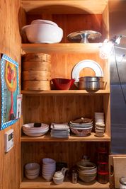 Miraie レンタル撮影、海外風ポップのようなハウススタジオ アイランドキッチン付きハウススタジオの室内の写真