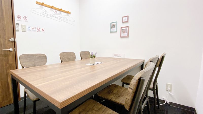 B室 - グリーン［〜6名］ - Colormell（カラメル）横浜西口店