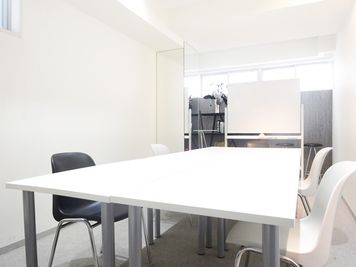 名古屋会議室 GKレジデンス名古屋久屋丸の内店 第1会議室の室内の写真