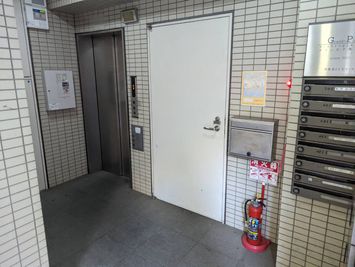 レンタルスタジオ西荻リノの入口の写真