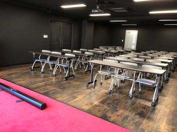 【貸し会議室】受付常駐なので何かあればすぐに対応いたします。 - 【マイカフェ】名古屋最大級コワーキングスペース