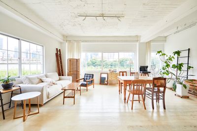 自然光溢れる、家具・小道具が豊富なハウススタジオ！ - Studio Tenjin Base