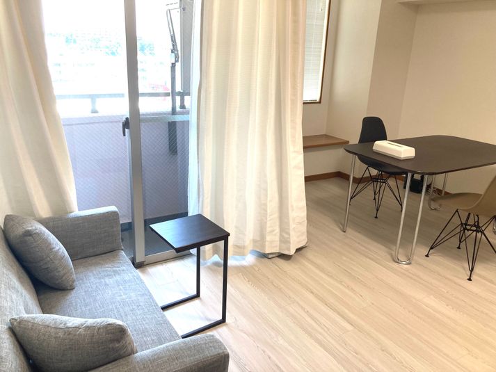 レンタルスペース - 完全個室ワーキングスペース「HERE ON(ヒアオン)」